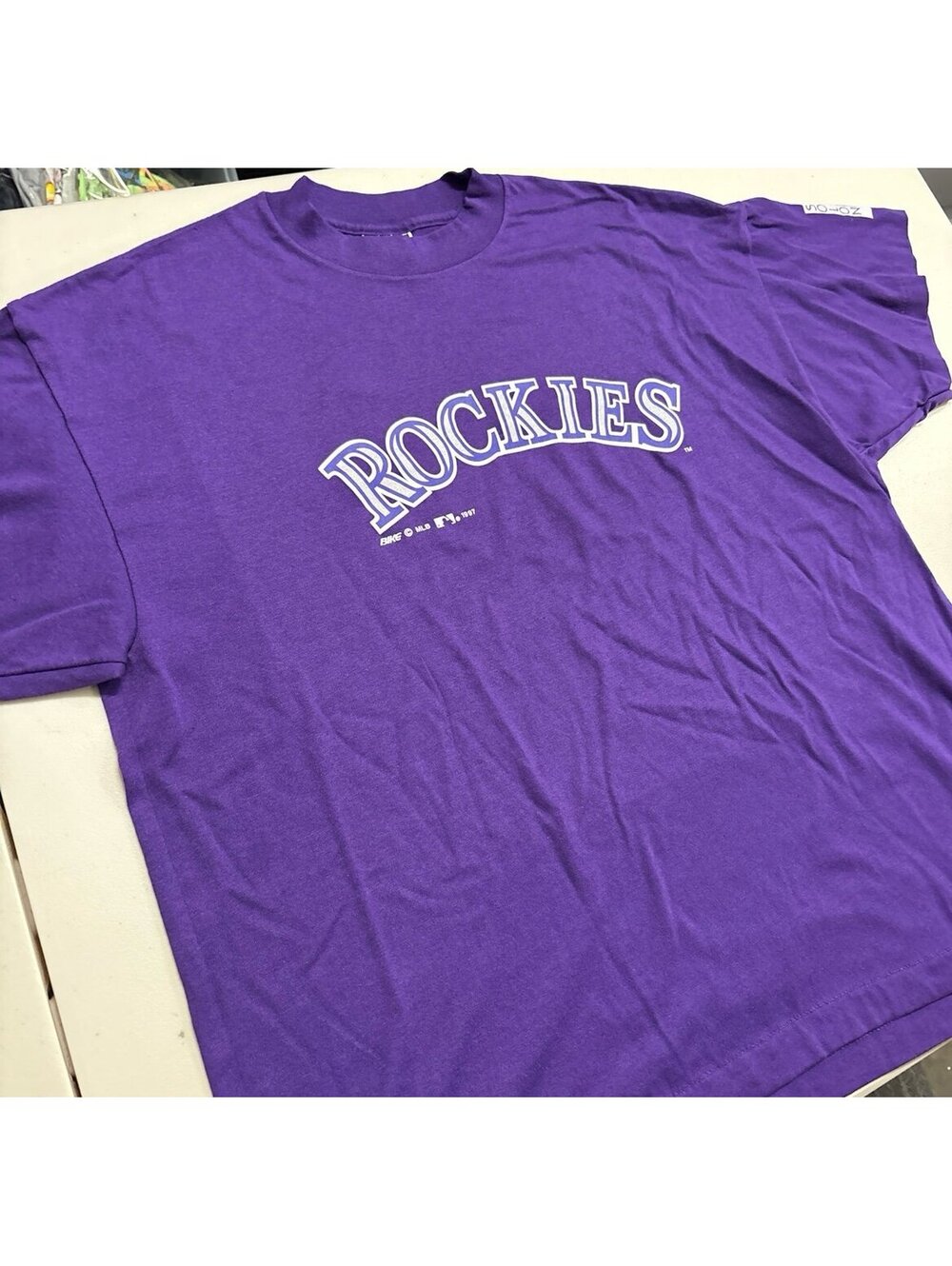 Vintage 1997 Colorado Rockies T-Shirt Mens XL Purple Bike MLB Number 13 Back